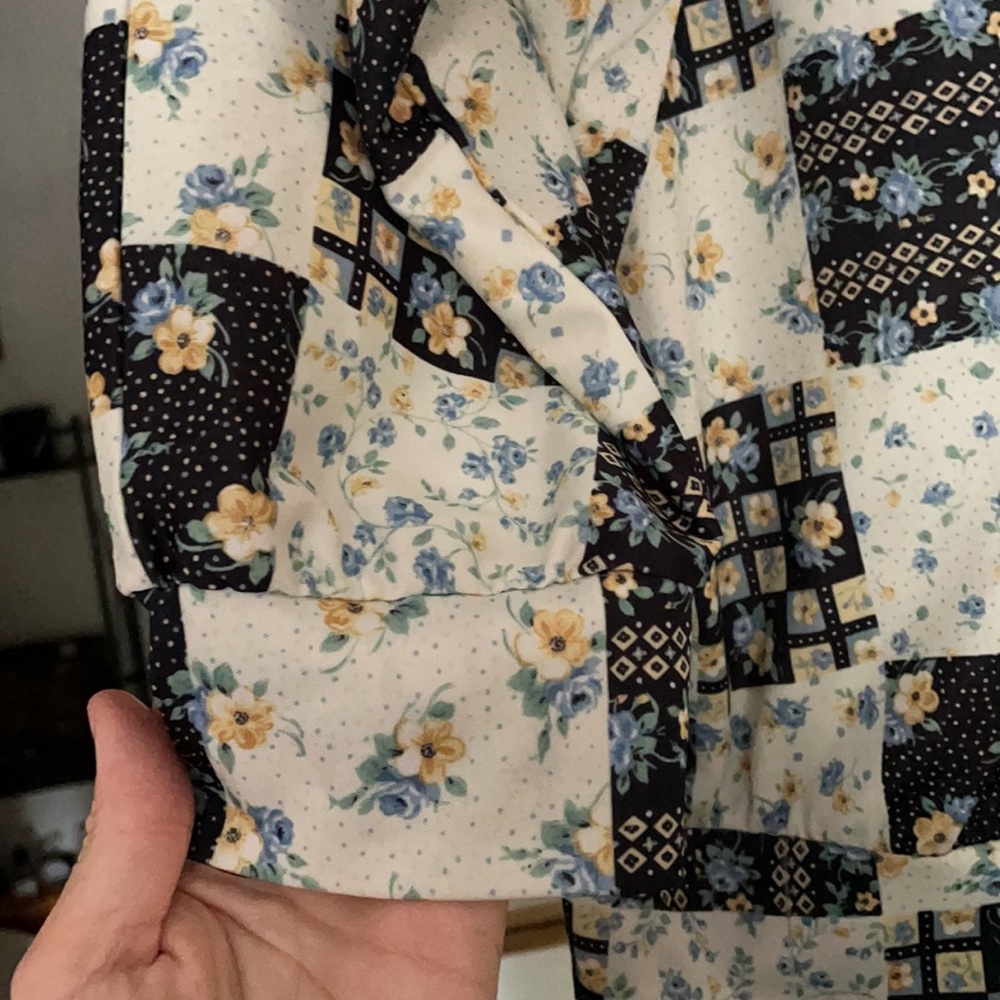 Homemade (?) Patchwork Top - Picture 3 of 3